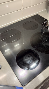 Polishing glass-ceramic plates