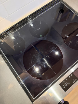 Polishing glass-ceramic plates