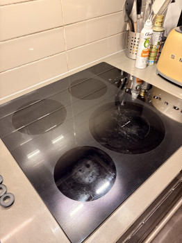 Polishing glass-ceramic plates