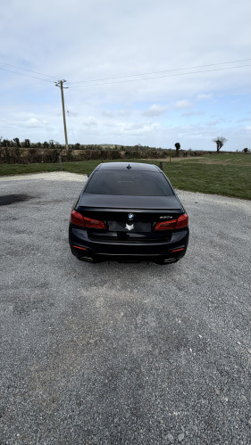 BMW 530e. M Sport