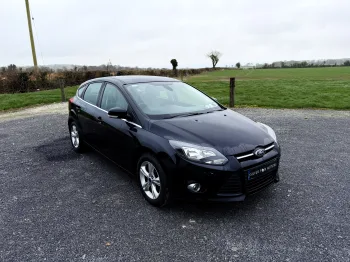 Car Ford Focus 1.6 TDCI 115 PS Zetec Hatchback