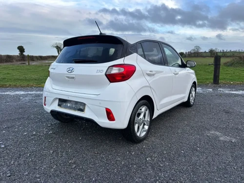Hyundai i10 2021