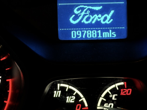 Car Ford Focus 1.6 TDCI 115 PS Zetec Hatchback