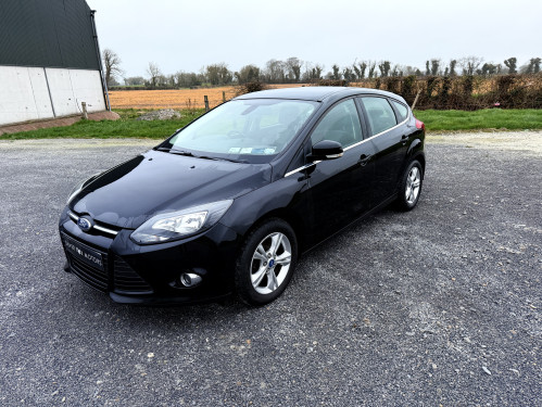 Car Ford Focus 1.6 TDCI 115 PS Zetec Hatchback