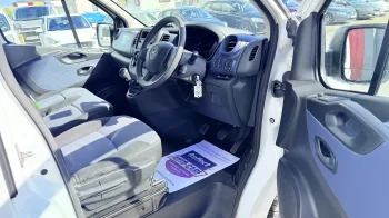Opel Vivaro Van