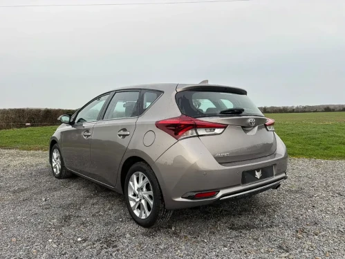Toyota Auris 2016